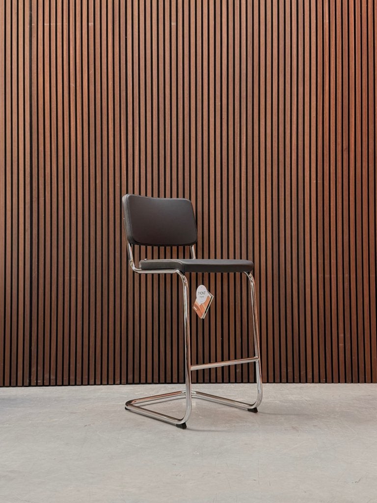 Thonet - 532 PVH barkruk Nero, Ophalen of Verzenden