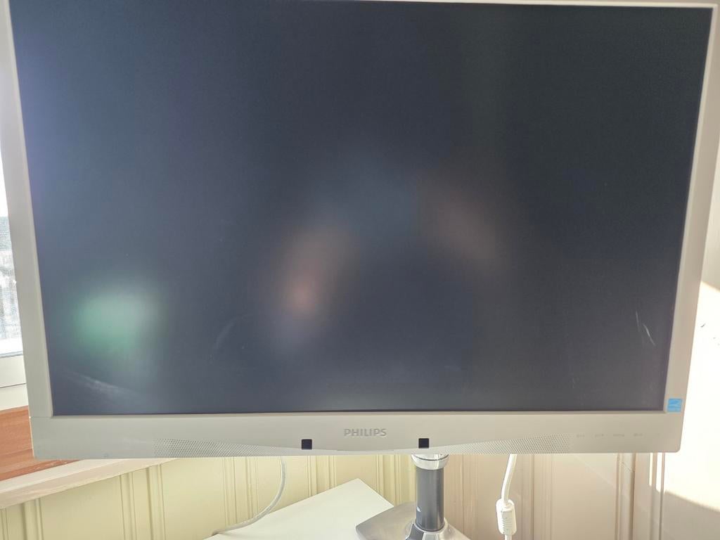 Philips Brilliance C240P Monitor met monitorarm, Ophalen, Philips, Gebruikt, Info@philips.com