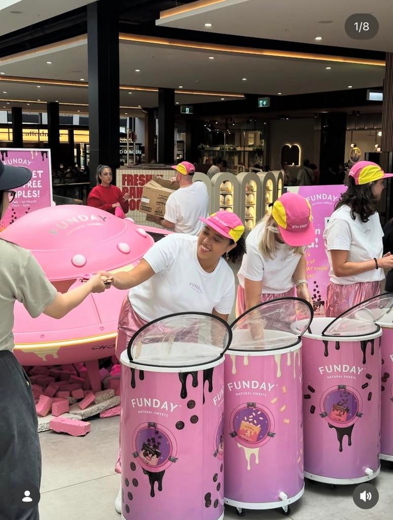 IJsbar huren | perfecte toevoeging voor warme events, Ophalen, Zo goed als nieuw
