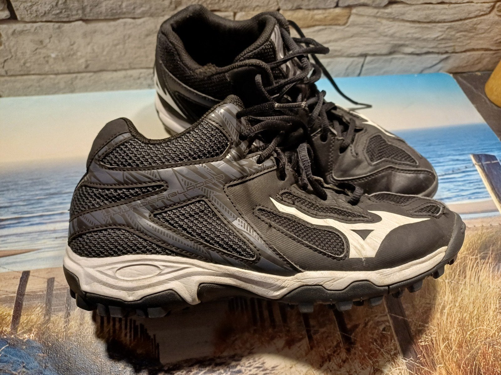 mizuno thunderblade  outdoor  maat 39, Sport en Fitness, Korfbal, Ophalen of Verzenden, Zo goed als nieuw, Schoenen