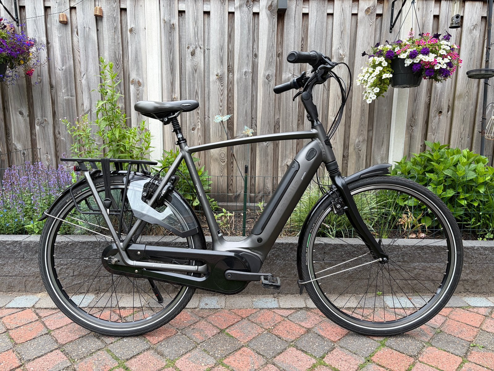 Gazelle Grenoble C380/Nieuwstaat/Bosch/3600KM/500WH Accu/H61, Ophalen, Zo goed als nieuw, 59 cm of meer, 50 km per accu of meer