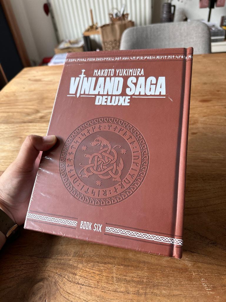 Vinland Saga Deluxe Book 6 (Nieuw), Boeken, Strips | Comics, Complete serie of reeks, Nieuw, Ophalen of Verzenden, Japan (Manga)