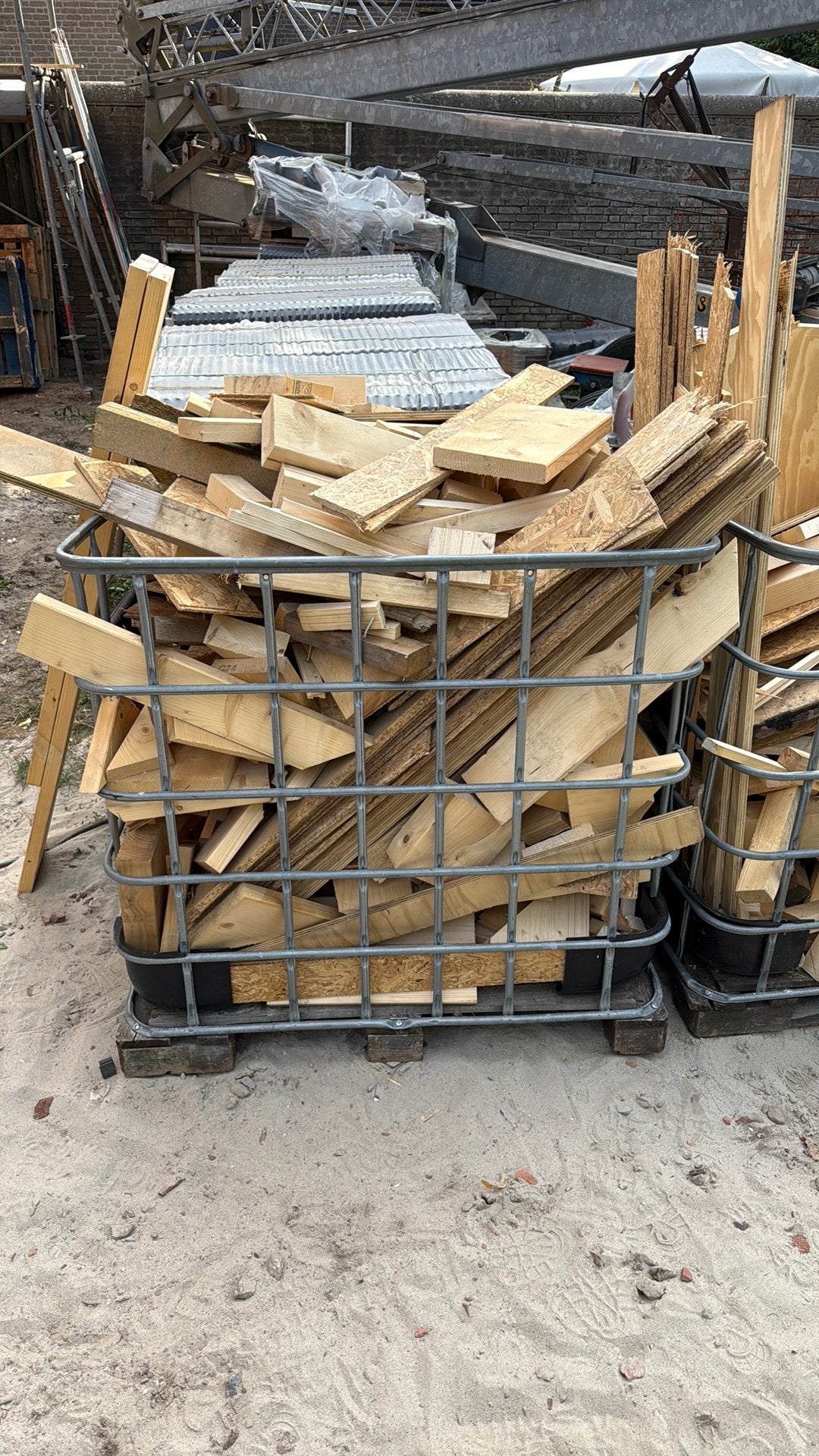 Gratis brandhout, klossen, stukken plaat, Tuin en Terras, Haardhout, Minder dan 3 m³, Ophalen