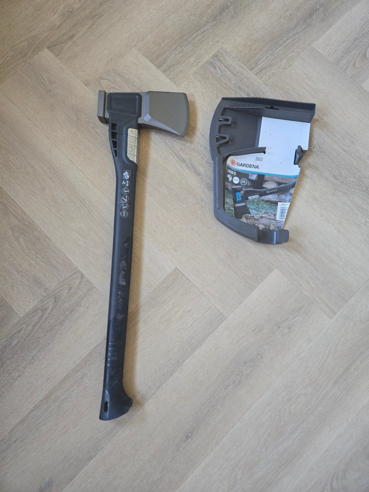 Nieuwe Gardena 2800 S Bijl - Perfect voor Houtbewerking, Tuin en Terras, Hand-tuingereedschap, Ophalen of Verzenden, Nieuw, Bijl
