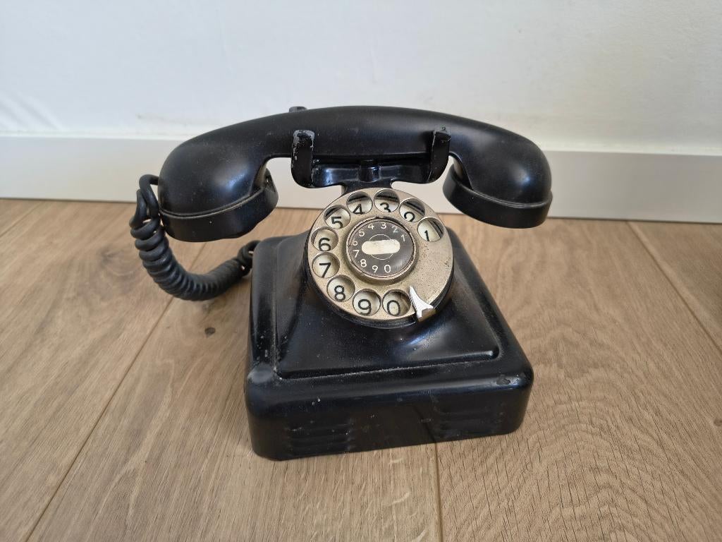 Antieke telefoon, Antiek en Kunst, Ophalen