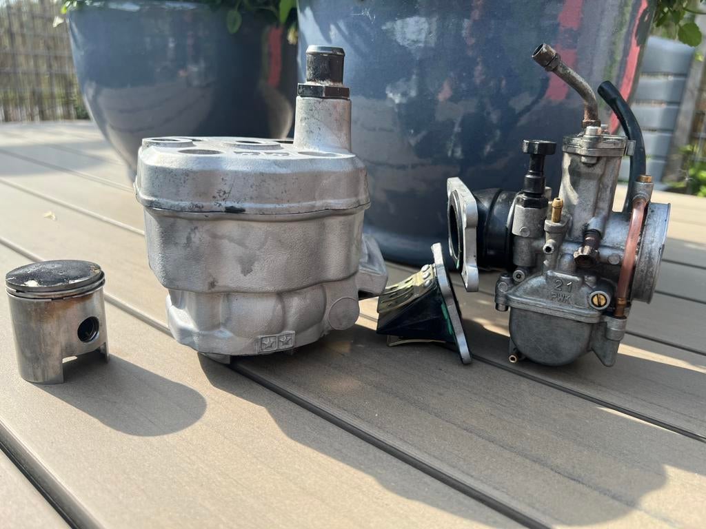 Derbi stage 6 cilinder + 21mm carb + spruitstuk+membraam, Fietsen en Brommers, Ophalen of Verzenden, Gebruikt, Carburateur