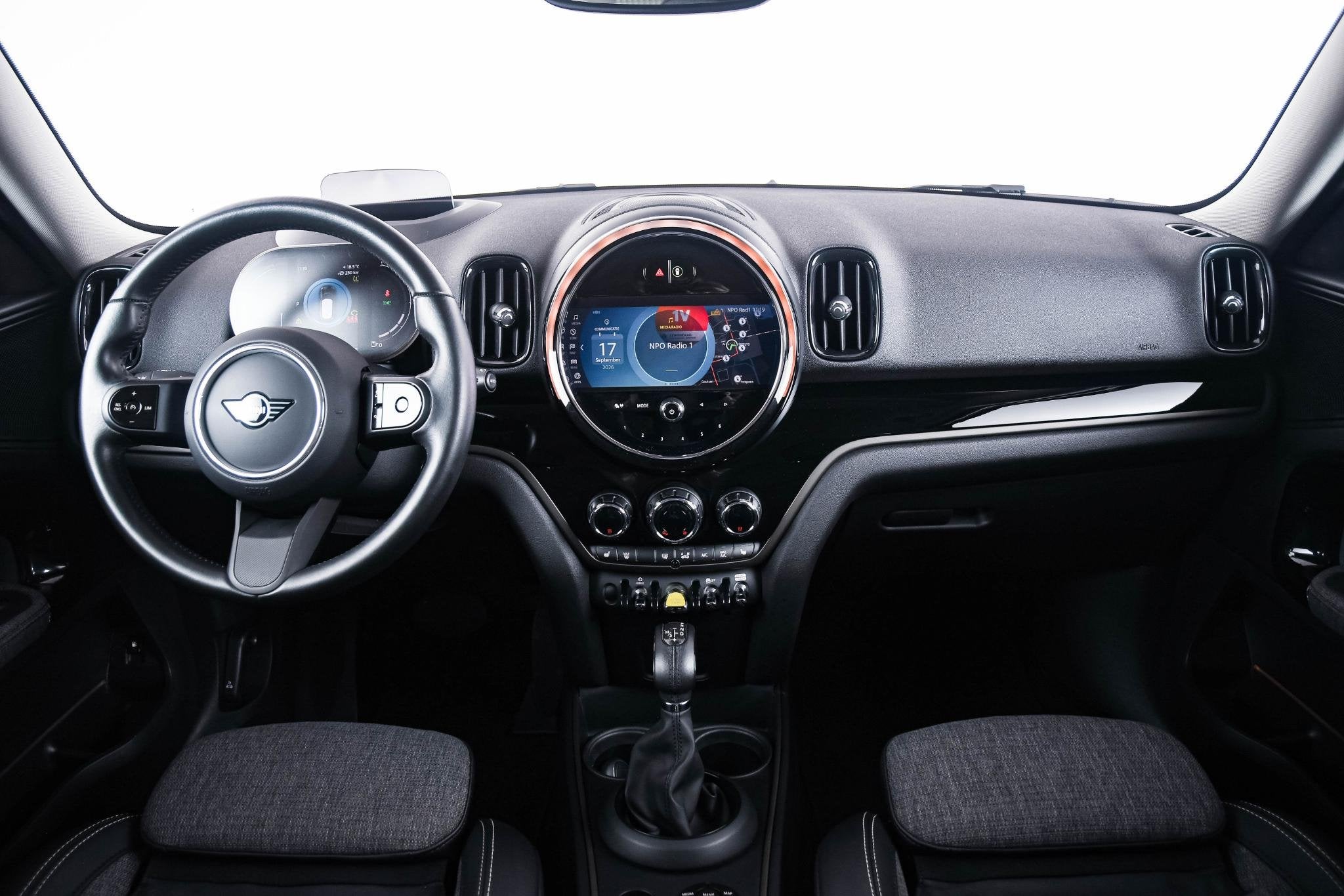 MINI Countryman Cooper S E ALL4 Cruise Control - Stoelverwar, Auto's, Automaat, Dealer onderhouden, Stof, Gebruikt