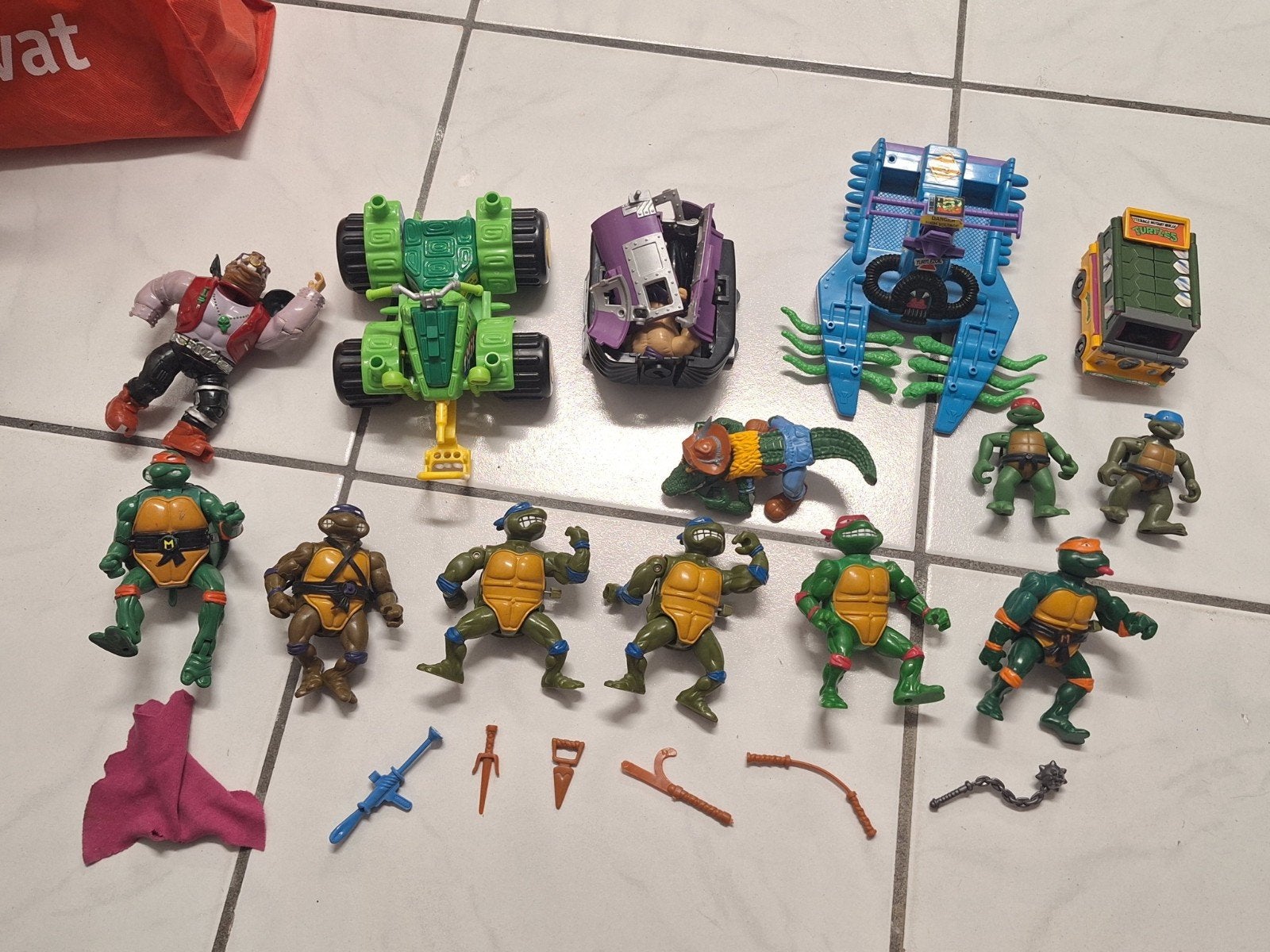 Vintage Playmates Ninja Turtles actiefiguren + voertuigen, Avontuur en Actie, 1 speler, Ophalen of Verzenden, Zo goed als nieuw
