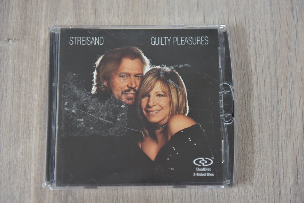 BARBRA STREISAND -- GUILTY PLEASURES with Barry Gibb  ( DUAL, Zo goed als nieuw, Speciale editie, Album, Verzenden