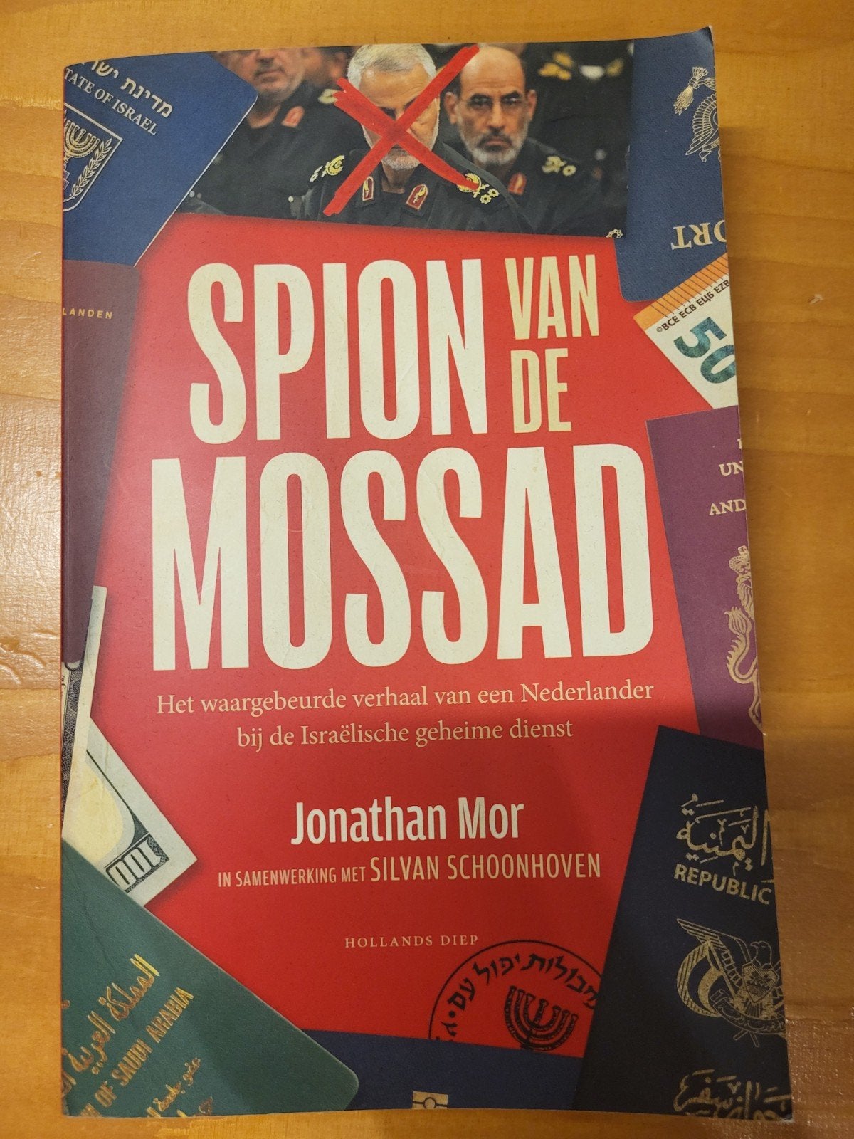 Spion van de Mossad - Jonathan Mor (biografie), Ophalen of Verzenden, Zo goed als nieuw, Jonathan Mor