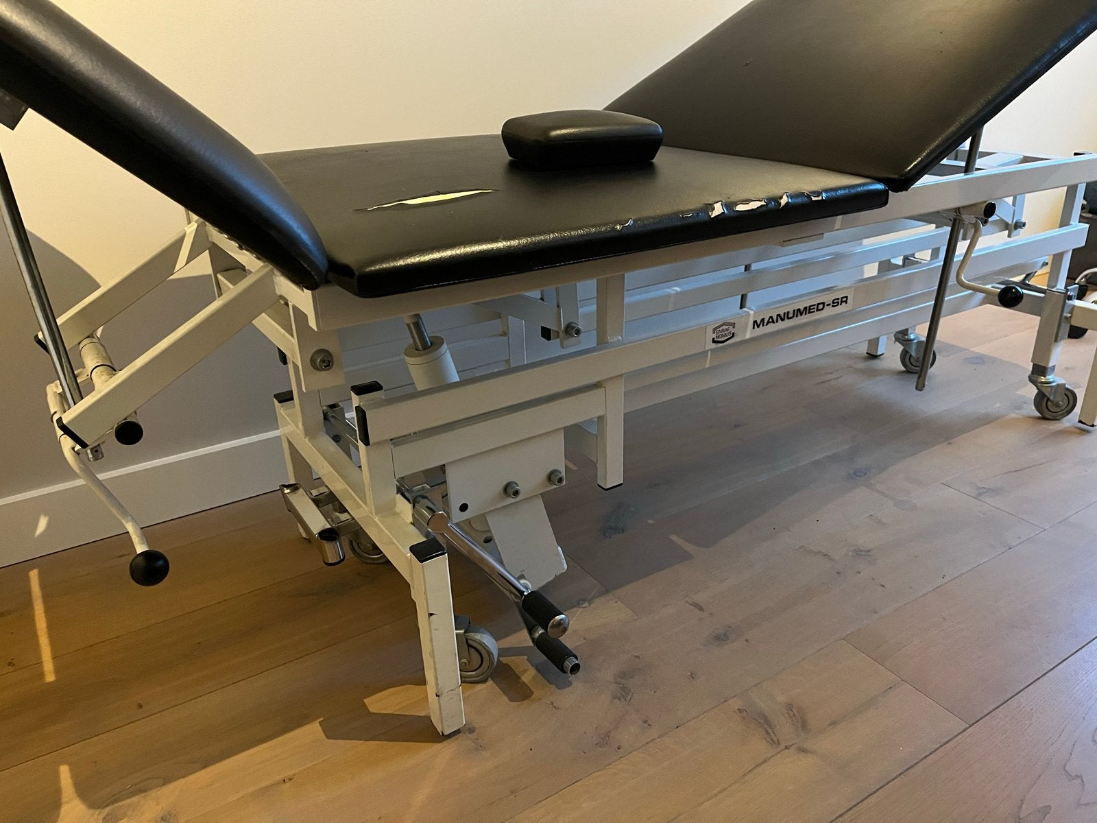 Manumed-sr hydraulische massage tafel (inclusief stoel), Ophalen, Gebruikt, Massagetafel