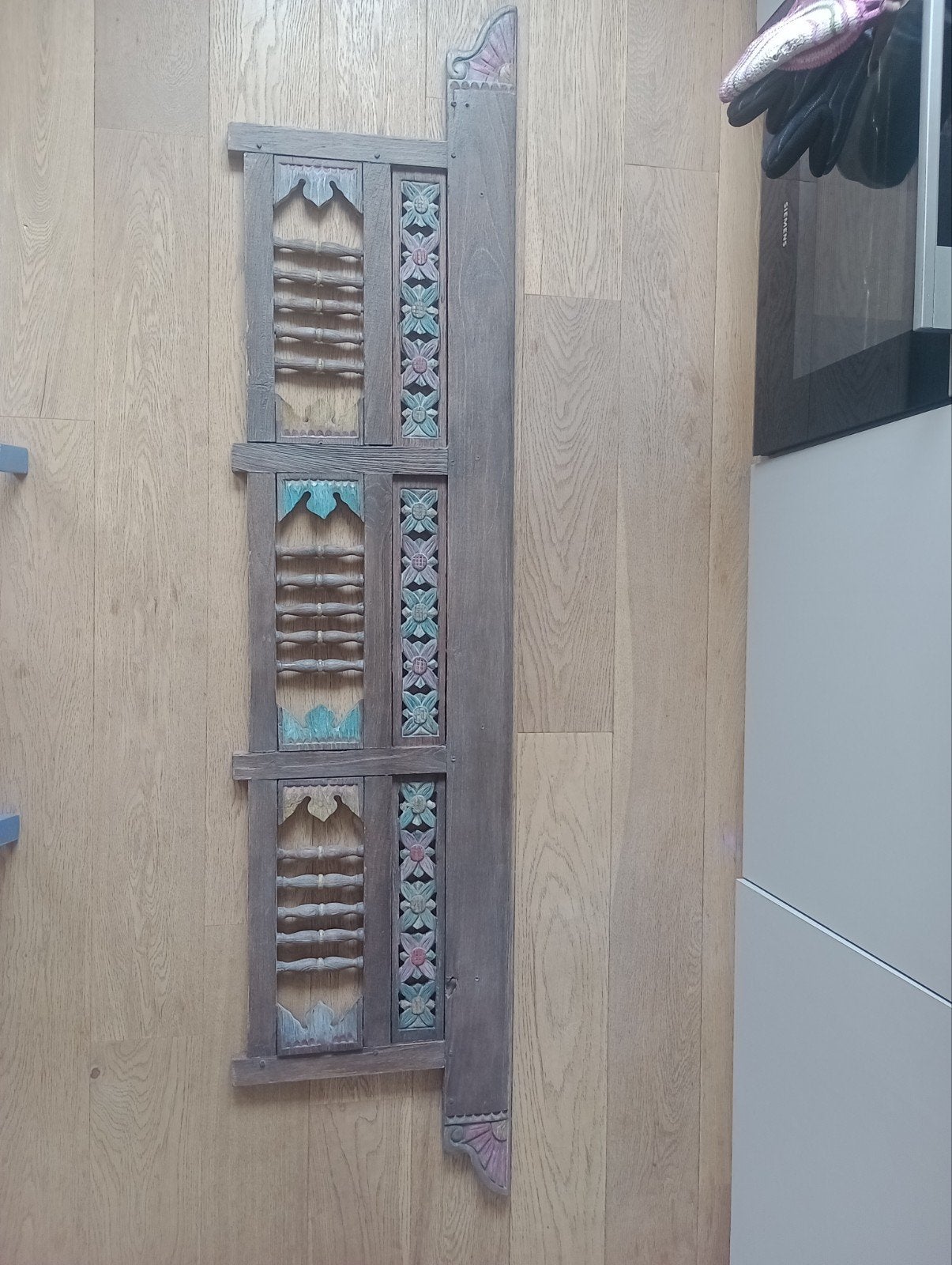 Balinees stijl houtsnijwerk - Hoofdbord of wanddecoratie, Ophalen
