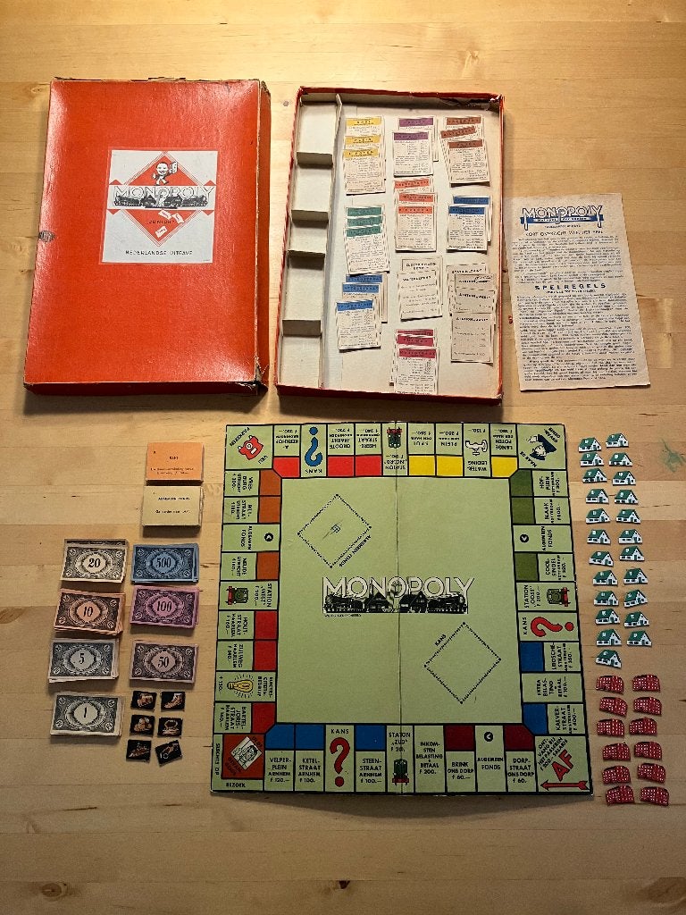 oud monopoly junior spel, Hobby en Vrije tijd, Gezelschapsspellen | Bordspellen, Vijf spelers of meer, Ophalen, Gebruikt