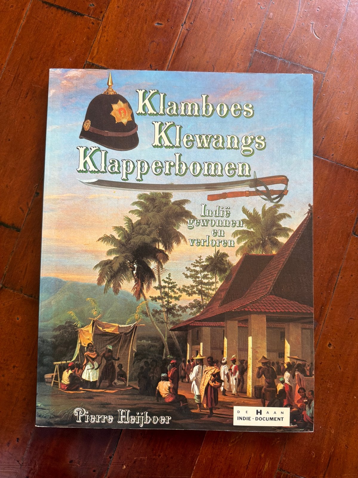 Klamboes, Klewangs, Klapperbomen - Indië gew. en verl., Ophalen of Verzenden, 20e eeuw of later, Gelezen