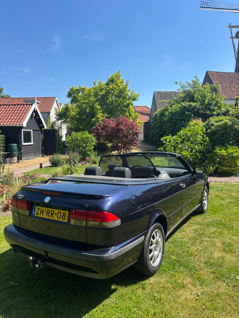 Saab 9-3 2.0 I Cabrio AUT 1998 Blauw, Auto's, 730 kg, 4 cilinders, Cabriolet, 75 €/maand