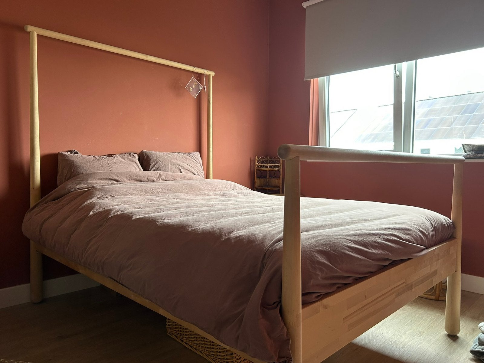 IKEA GJORA bed, Huis en Inrichting, Ophalen, Gebruikt, Bruin, Tweepersoons