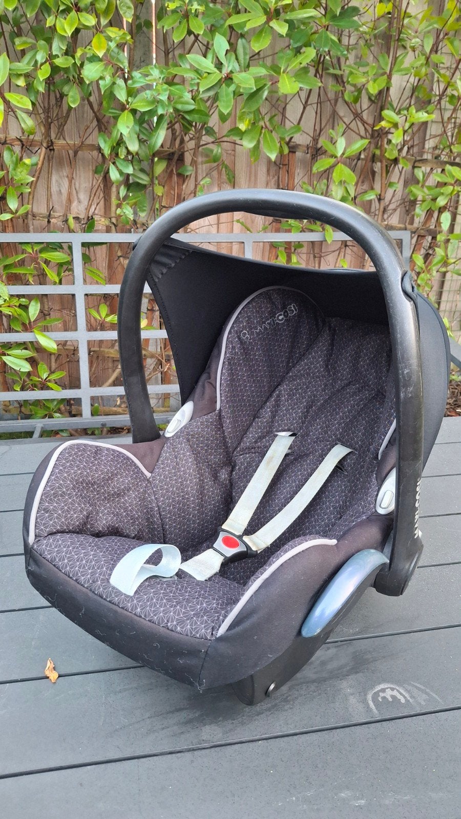 Maxi-Cosi Cabriofix autostoel, Ophalen, Autogordel of Isofix, Gebruikt, 0 t/m 13 kg