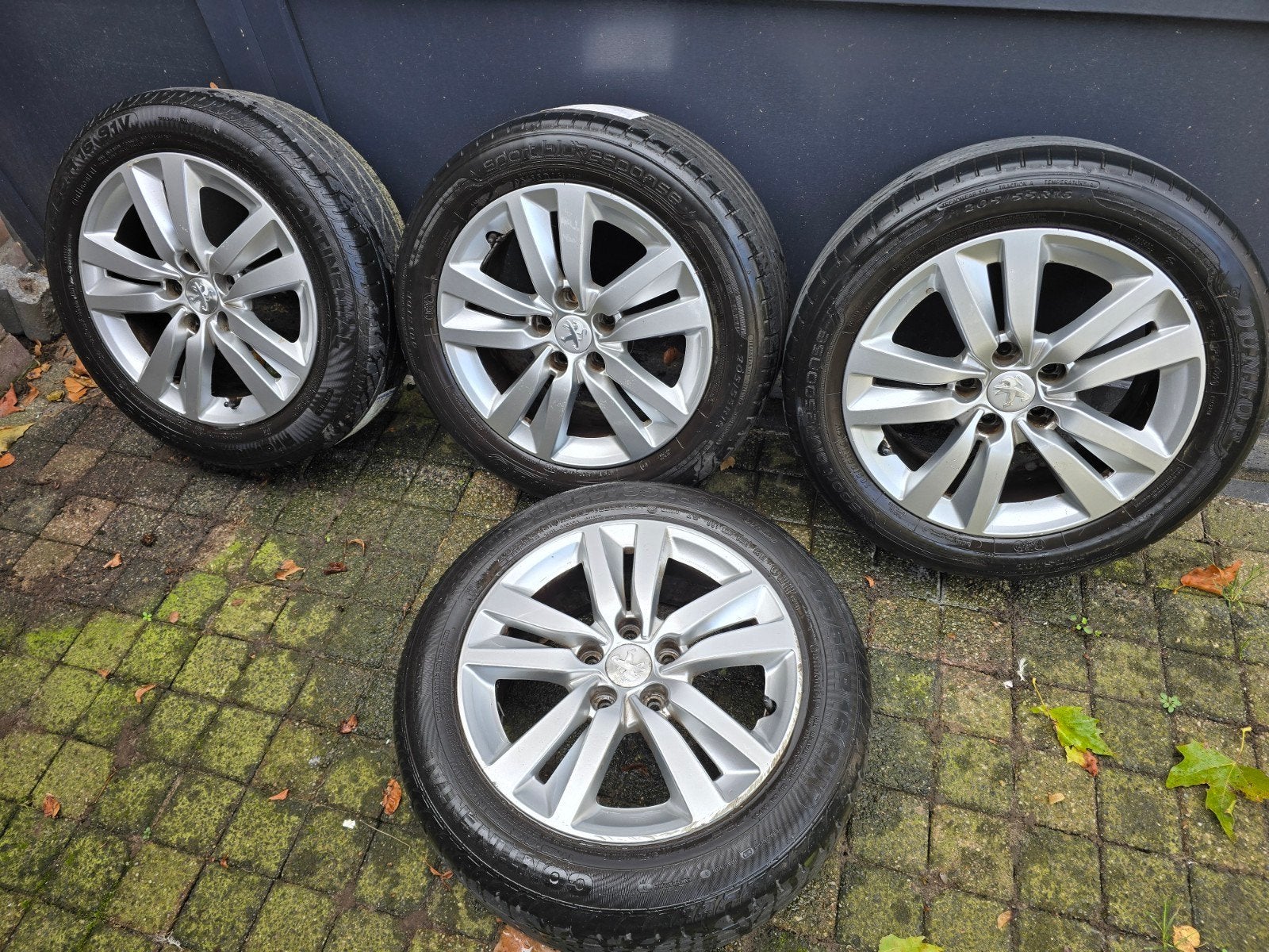 Originele 16 inch Peugeot lichtmetalen velgen + banden, Ophalen