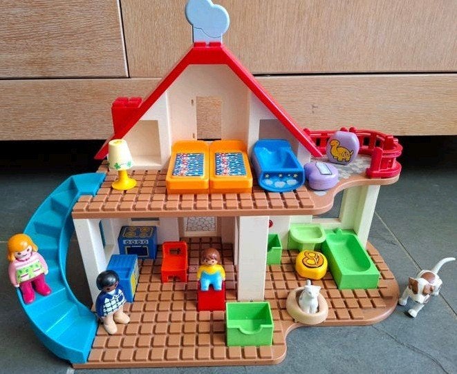 Playmobil 123 Speelhuis met figuren en accessoires, Ophalen of Verzenden, Gebruikt, Jongen of Meisje