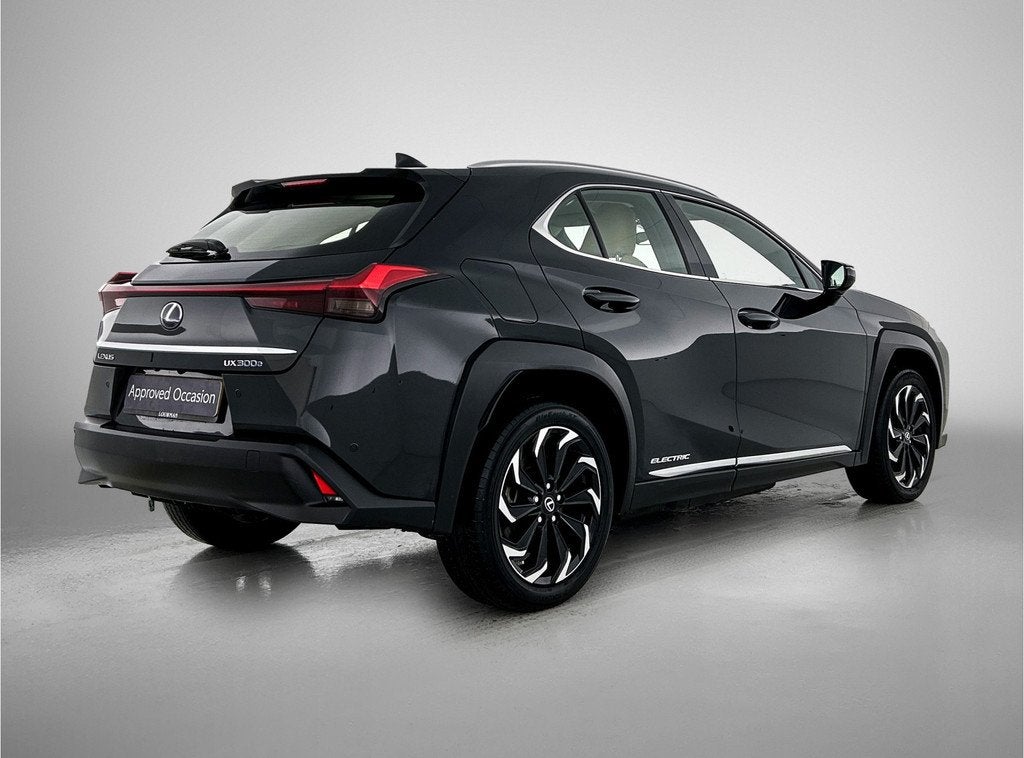 Lexus UX 300e Business 54 kWh | NL auto | Dealeronderhouden, Auto's, Lexus, 12 maanden, Gebruikt, Beige, Lexus Premium Warranty