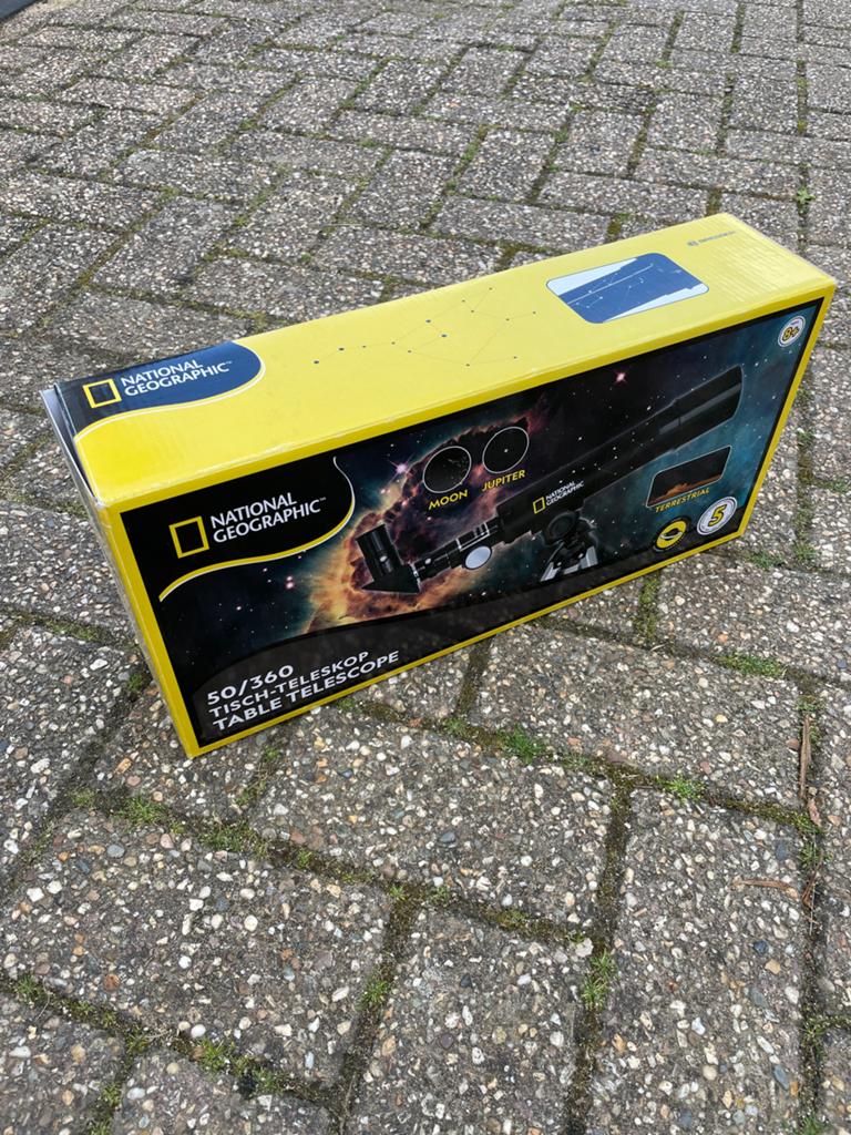 National Geographic BR-9118001, Audio, Tv en Foto, Optische apparatuur | Telescopen, Lenzentelescoop (refractor), Met statief