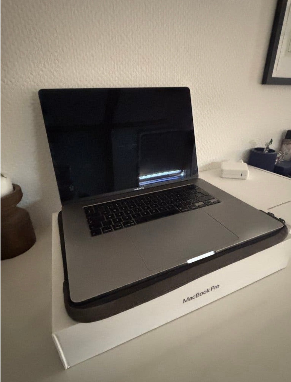 Macbook pro 16 inch, Gebruikt, 2 tot 3 Ghz, Qwerty, 512 GB