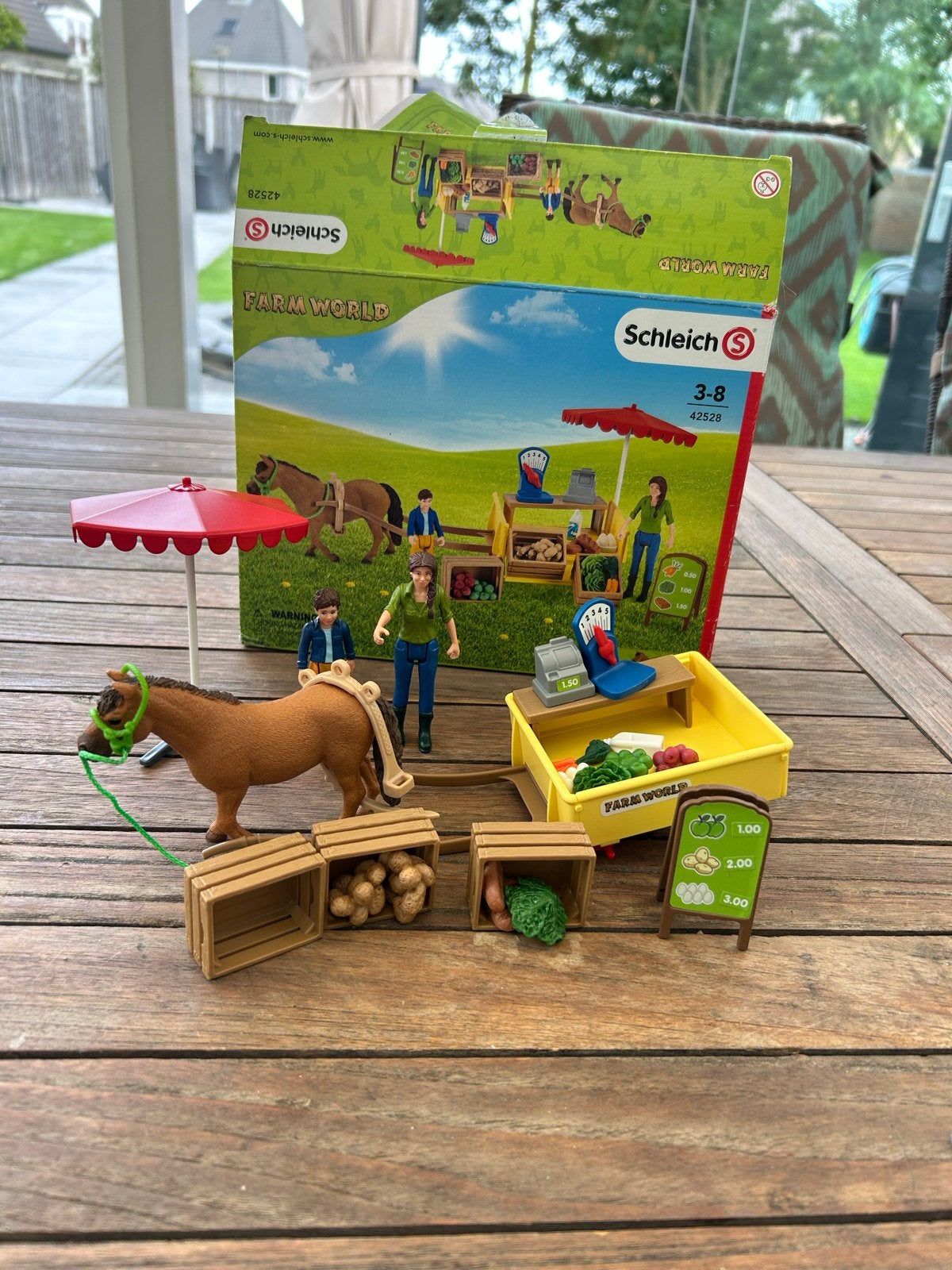 Schleich Farm World Boerderijwinkel met paard en figuren, Ophalen of Verzenden, Zo goed als nieuw, Jongen of Meisje