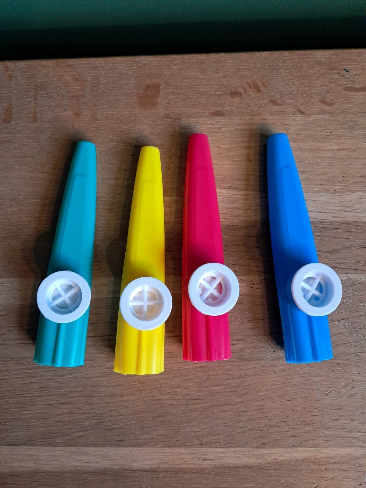 De Groene Merel kazoo p.st. 0.75 roze, geel, groen, Ophalen of Verzenden
