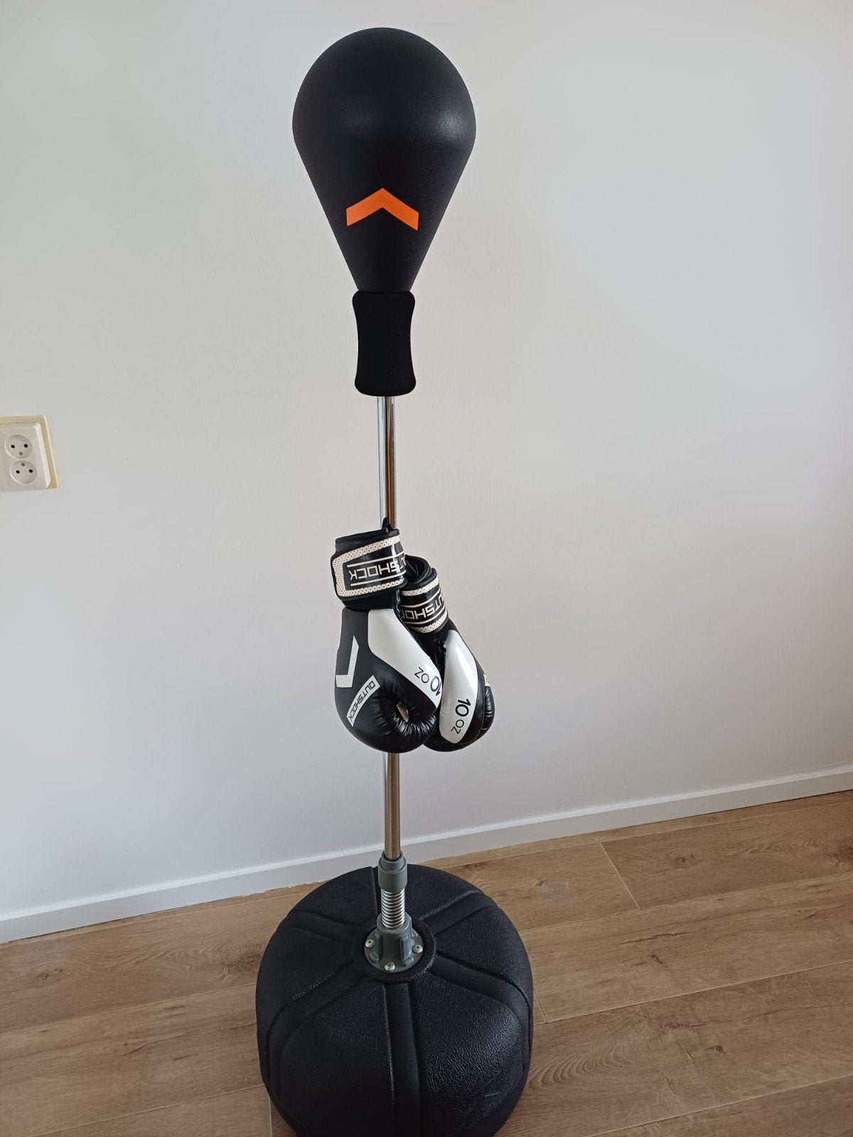 Boksbal met voet Te Koop, Maat XS of kleiner, Ophalen, Zo goed als nieuw, Overige