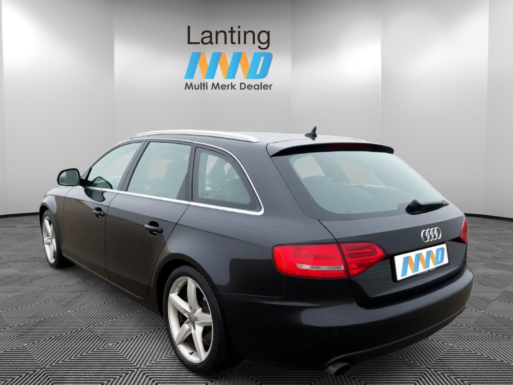 Audi A4 Avant 2.0 TFSI Pro Line Busin. pano gemodificeerd, Auto's, Audi, Voorwielaandrijving, Euro 5, 15 km/l, Gebruikt