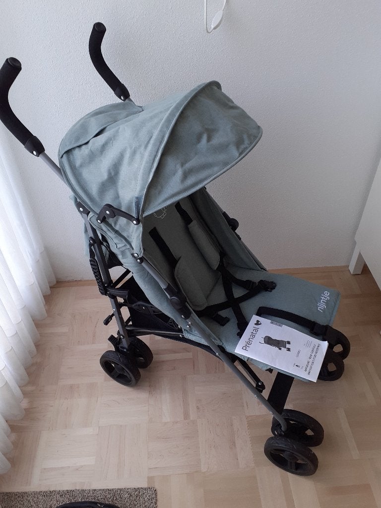 Inklapbare groene buggy "Nijntje" van Prenatal, Kinderen en Baby's, Buggy's, Ophalen, Zo goed als nieuw, Overige merken, Zonnekap