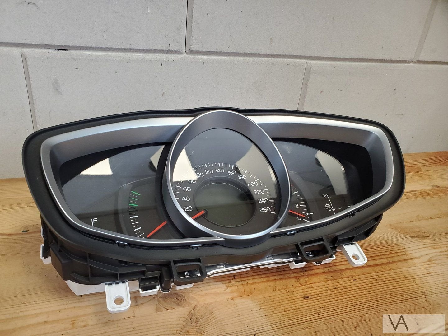 Volvo V40 2012 - 2015 tellerklok cockpit 31394171 diesel €50, Gebruikt, -, -, Ophalen of Verzenden