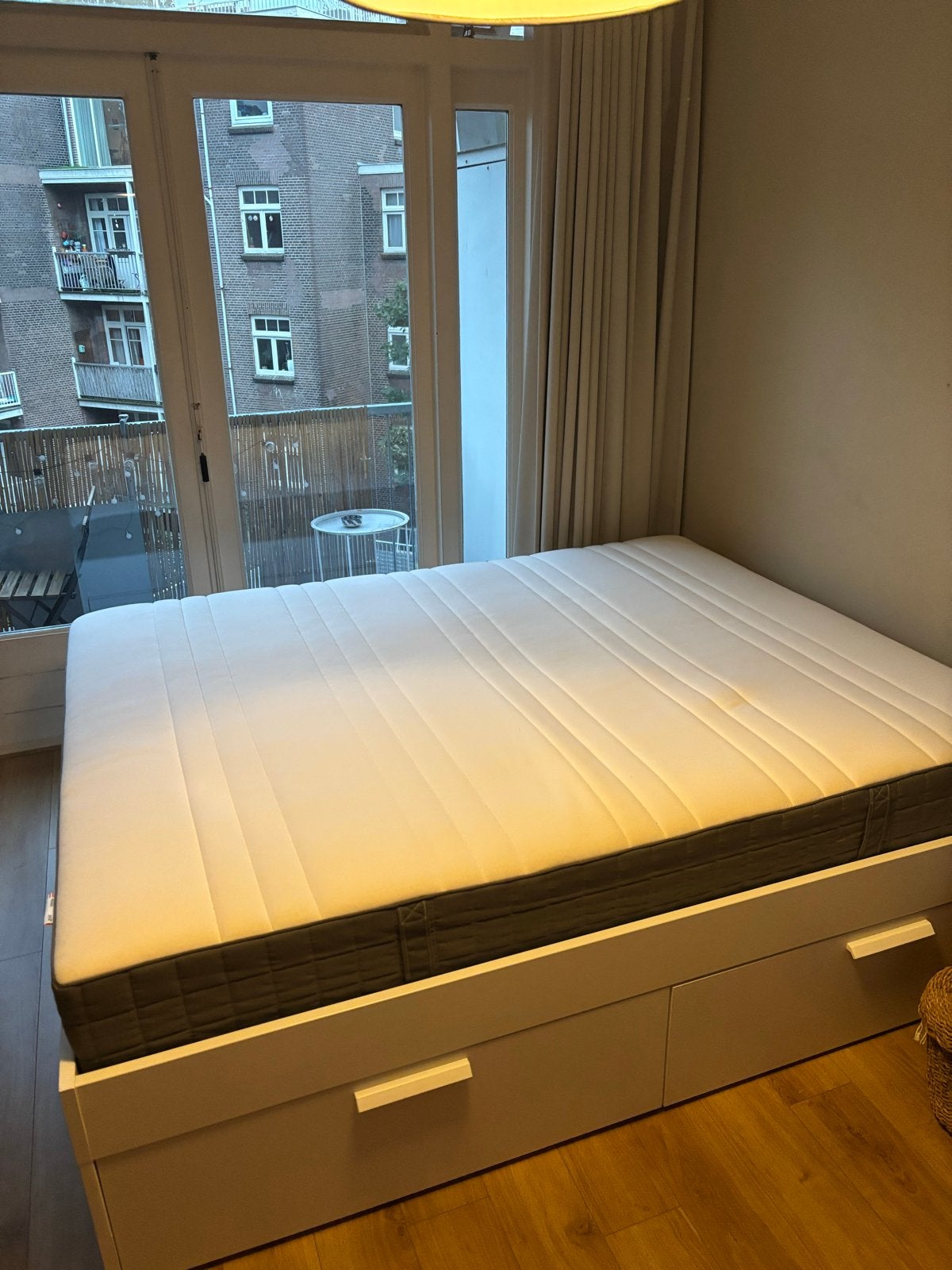 IKEA Brimnes bed 160x200 + latten en opbergruimte & matras, Ophalen, Gebruikt, Wit, Tweepersoons