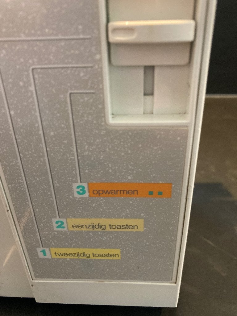 Broodrooster, Ophalen of Verzenden, Gebruikt, Uitneembare kruimellade
