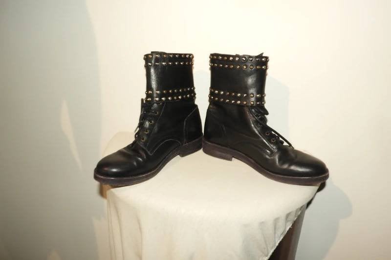 Isabel Marant leren laarzen veters band studs Nette staat 38, Isabel Marant, Verzenden, Zwart, Lage of Enkellaarzen