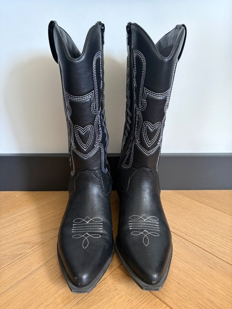 Cowboylaarzen zwart met witte stiksels Shoeby, Zwart, Lage of Enkellaarzen, Ophalen of Verzenden, Zo goed als nieuw