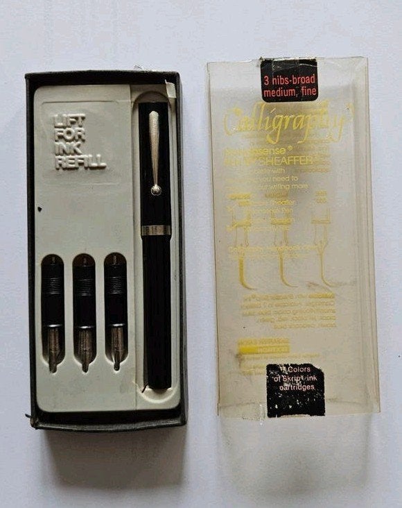 Vintage Sheaffer Calligraphy pennenset met 3 nibs, Gebruikt, Met doosje, Ophalen of Verzenden, Pennenset