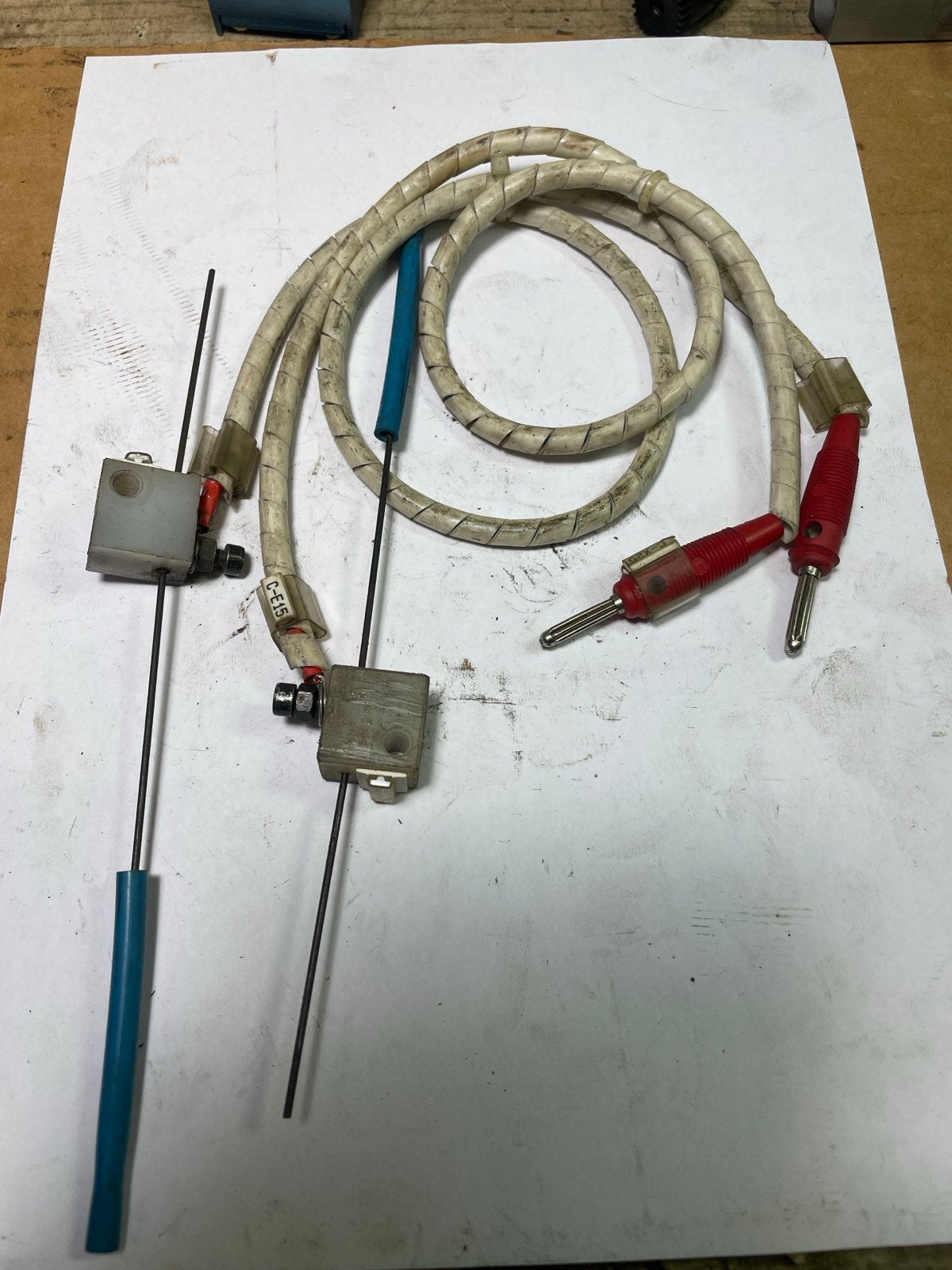 2 st. Industriële Temperatuursensor - Thermokoppel/Pt100, Ophalen, Gebruikt