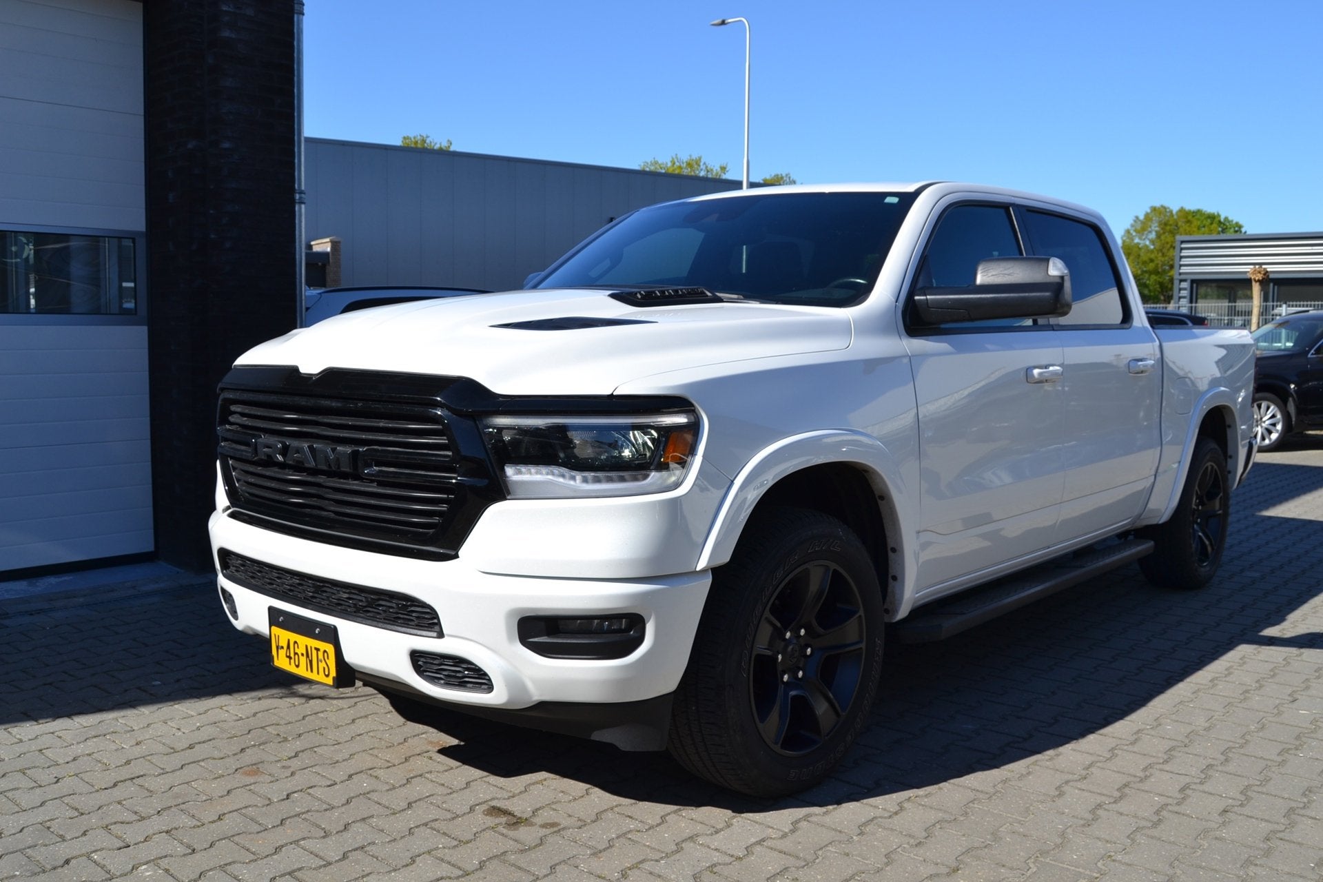 Dodge Ram 1500 5.7 V8 4x4 Crew Cab Sport, Auto's, Dodge, Automaat, Gebruikt, 5654 cc, Leder en Stof