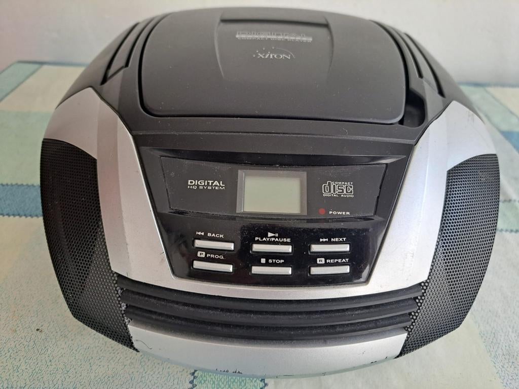 XIRON RADIO, Ophalen of Verzenden, Zo goed als nieuw