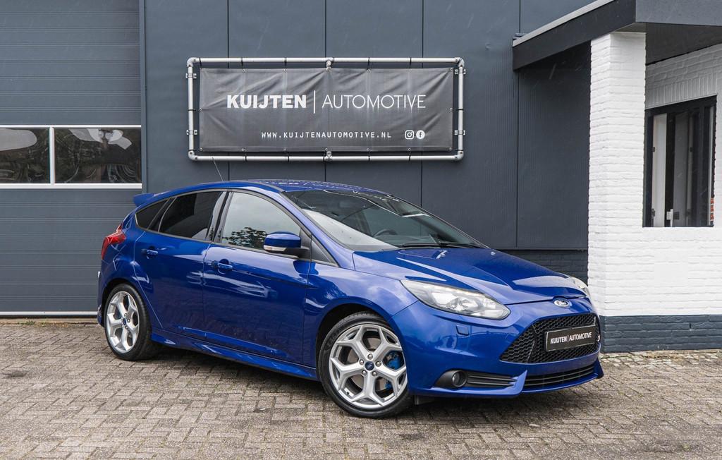 Ford Focus 2.0 EcoBoost ST-3 / Deep impact Blue / Topstaat !, Gebruikt, 4 cilinders, Blauw, 14 km/l