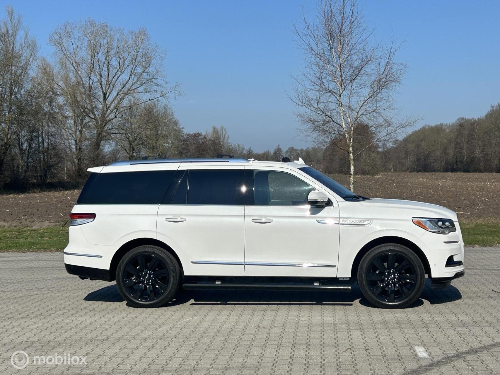 Lincoln Navigator