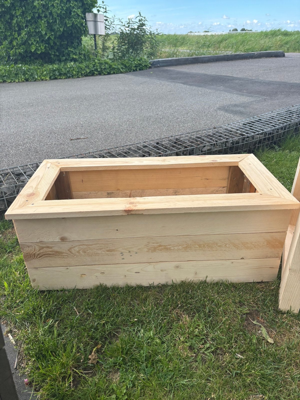 Ruime planten bak (leveren op afspraak), Tuin en Terras, Bloembakken en Plantenbakken, Ophalen, Vierkant, Zo goed als nieuw, 60 tot 100 cm