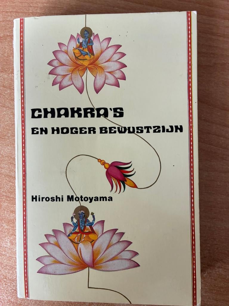Chakra's en hoger bewustzijn, Boeken, Meditatie of Yoga, Overige typen, Ophalen of Verzenden, Zo goed als nieuw