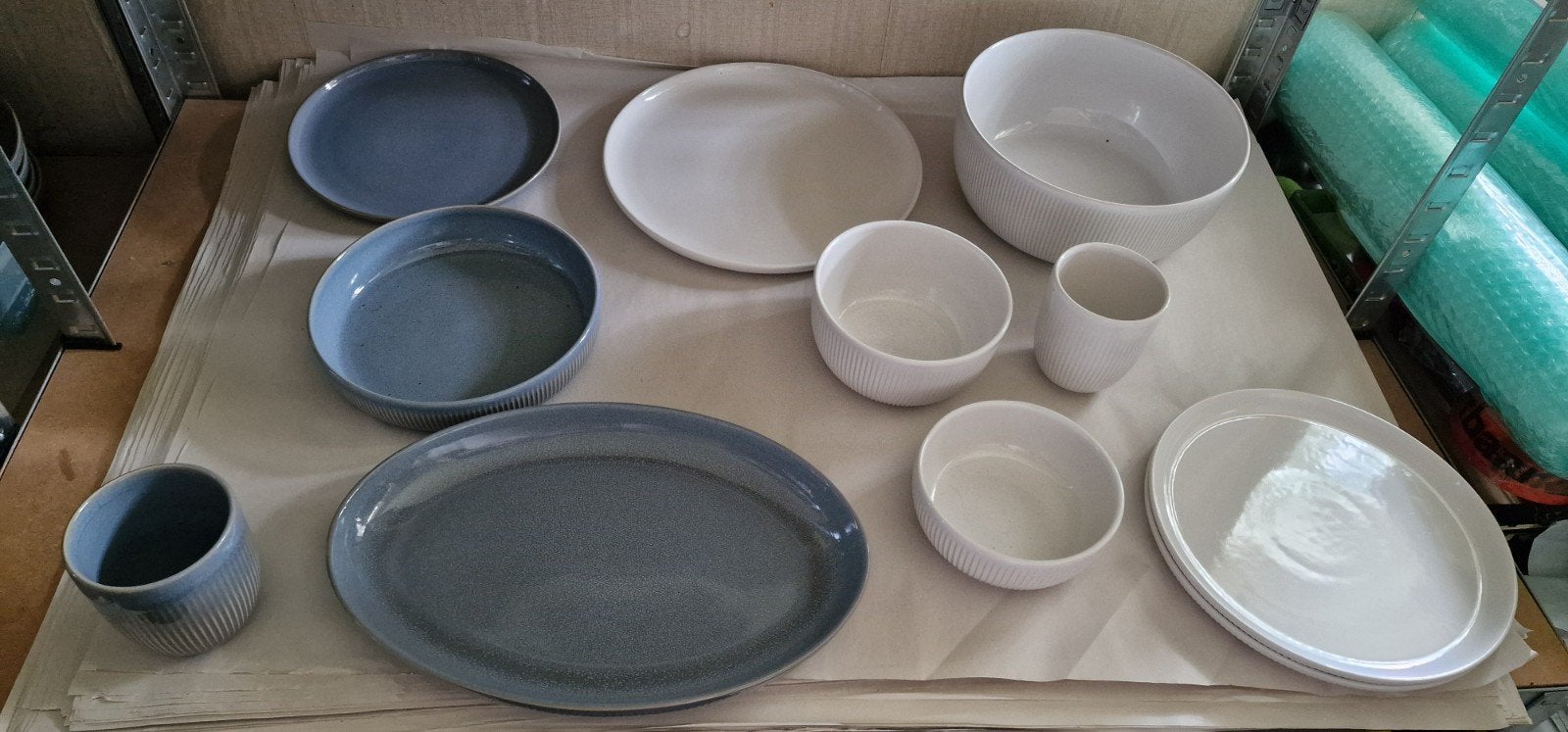divers ah royal van kempen en begeer servies borden kommen, Ophalen of Verzenden, Zo goed als nieuw, Aardewerk, Compleet servies