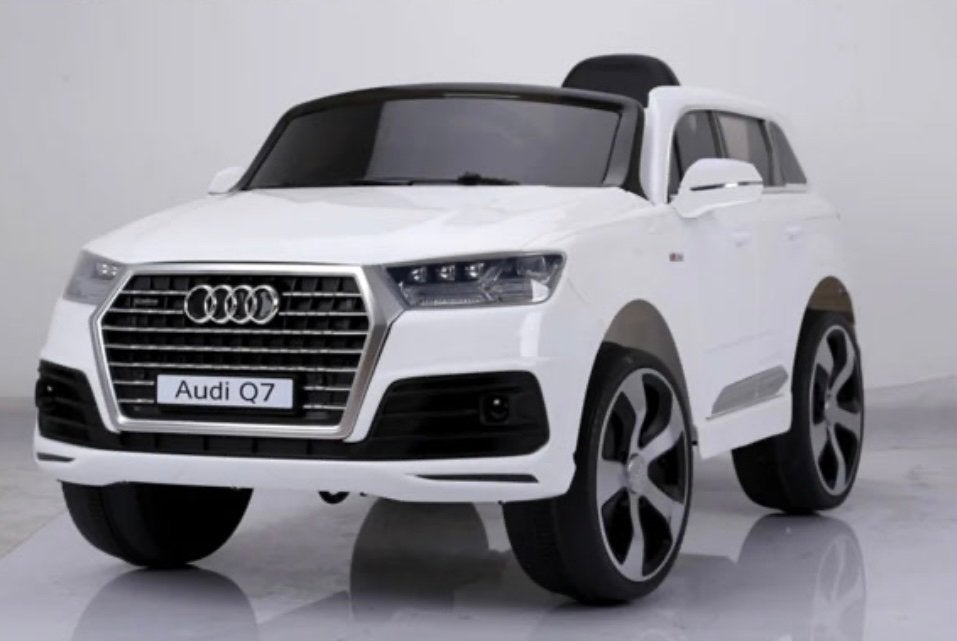 Audi Q7 elektrische kinderauto - Lichte gebruikssporen, Gebruikt