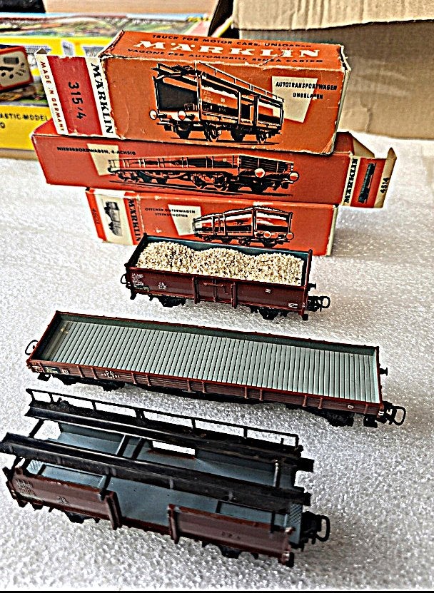 Oude Marklin HO wagons jaren 50 in OVP, Wisselstroom, Wagon, Ophalen of Verzenden, Zo goed als nieuw