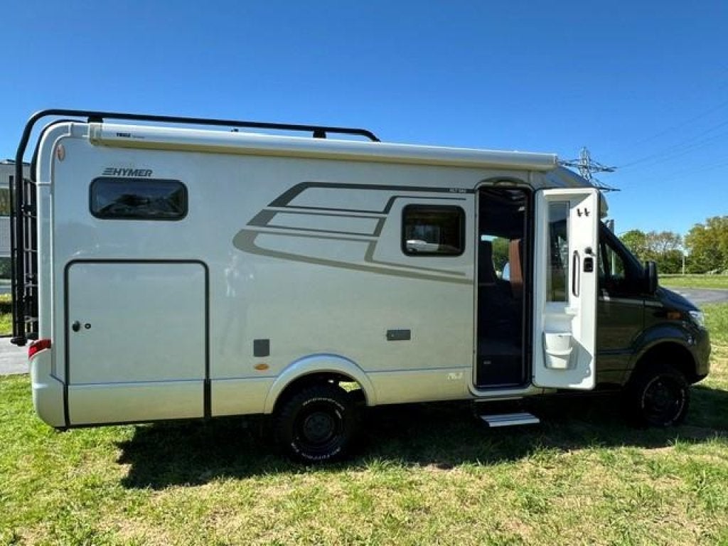 Hymer ML-T 580 4X4 2024 190PK-FULL OPTIONS+XL BED, Caravans en Kamperen, Automaat, Ringverwarming, Oven, 6 tot 7 meter