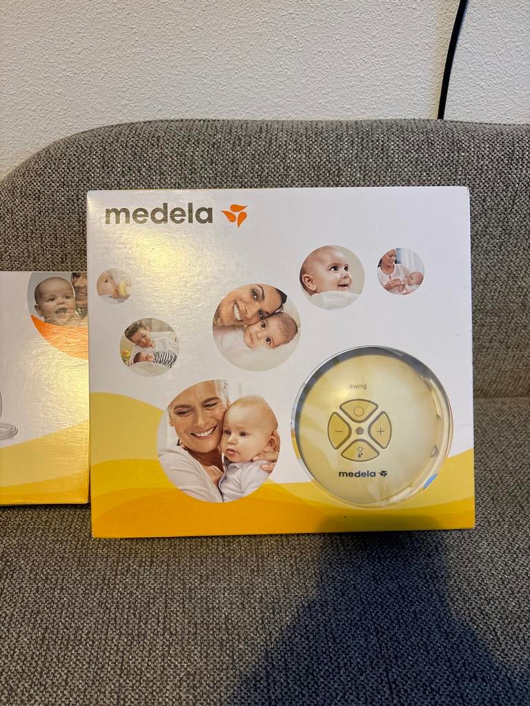 Medela Swing en Symphony Dubbele Borstkolf Set, Kinderen en Baby's, Babyvoeding en Toebehoren, Ophalen of Verzenden, Zo goed als nieuw