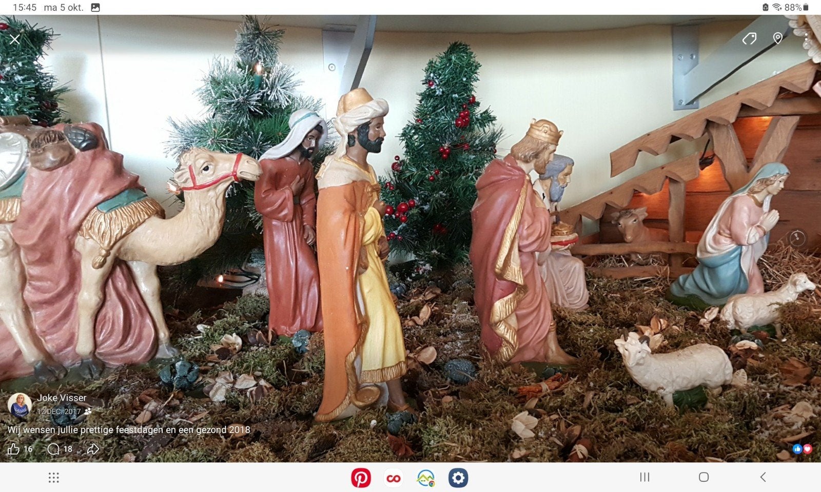 Kerstgroep (merk Parastone) met stal, Ophalen, Zo goed als nieuw